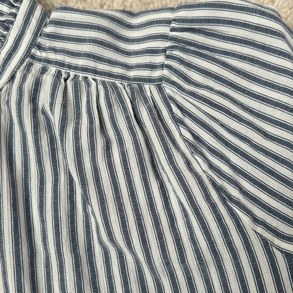 LOFT Ruffle Banded Collar Blouse. Blue Stripes. Size M. - Picture 4 of 5